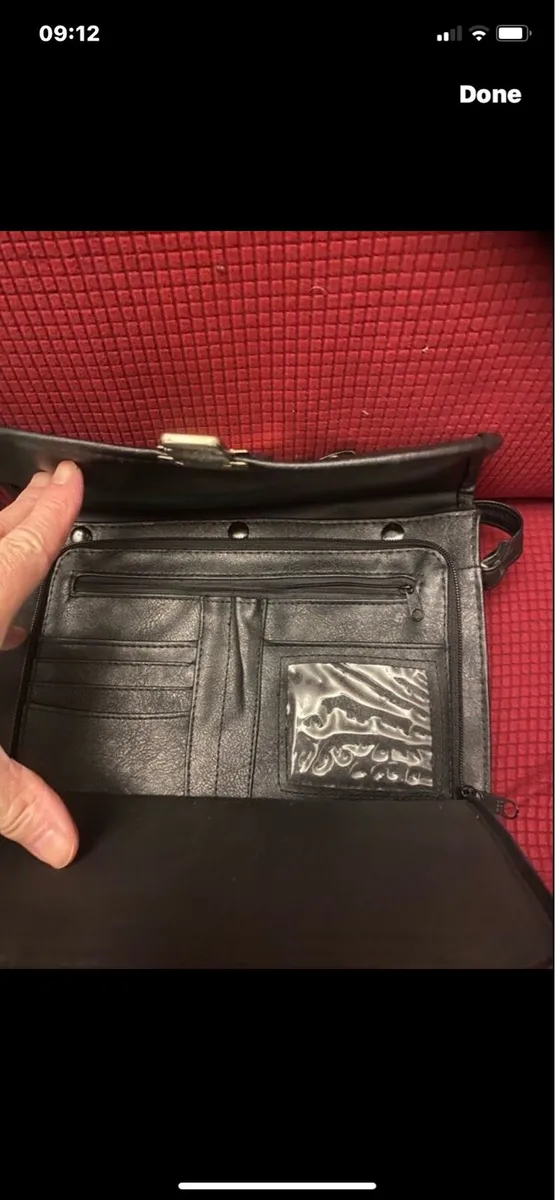 Runaway Shoulder Bag - Image 4