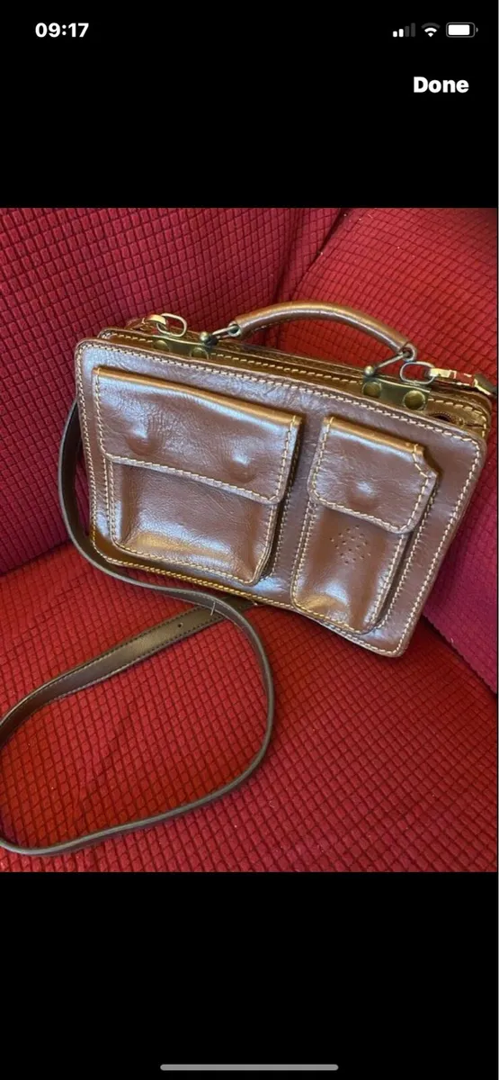 Leather Shoulder Bag - Image 1