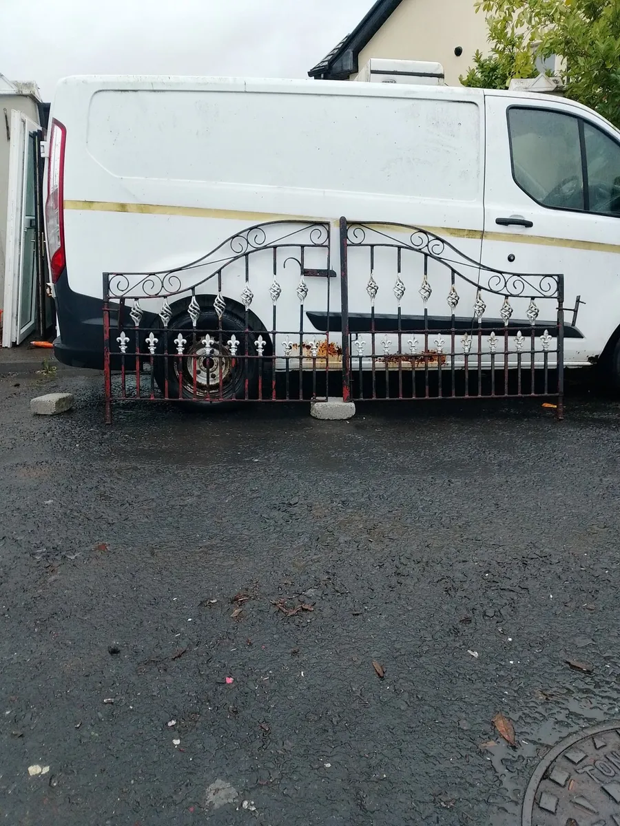 ✅ GOOD SOLID GATES FOR SALE ✅ - Image 2
