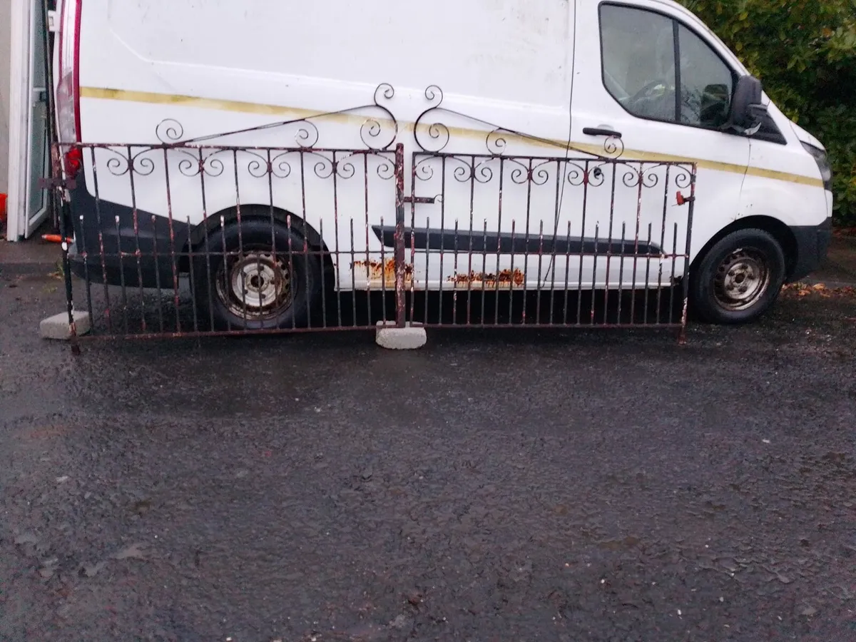 ✅ GOOD SOLID GATES FOR SALE ✅ - Image 3