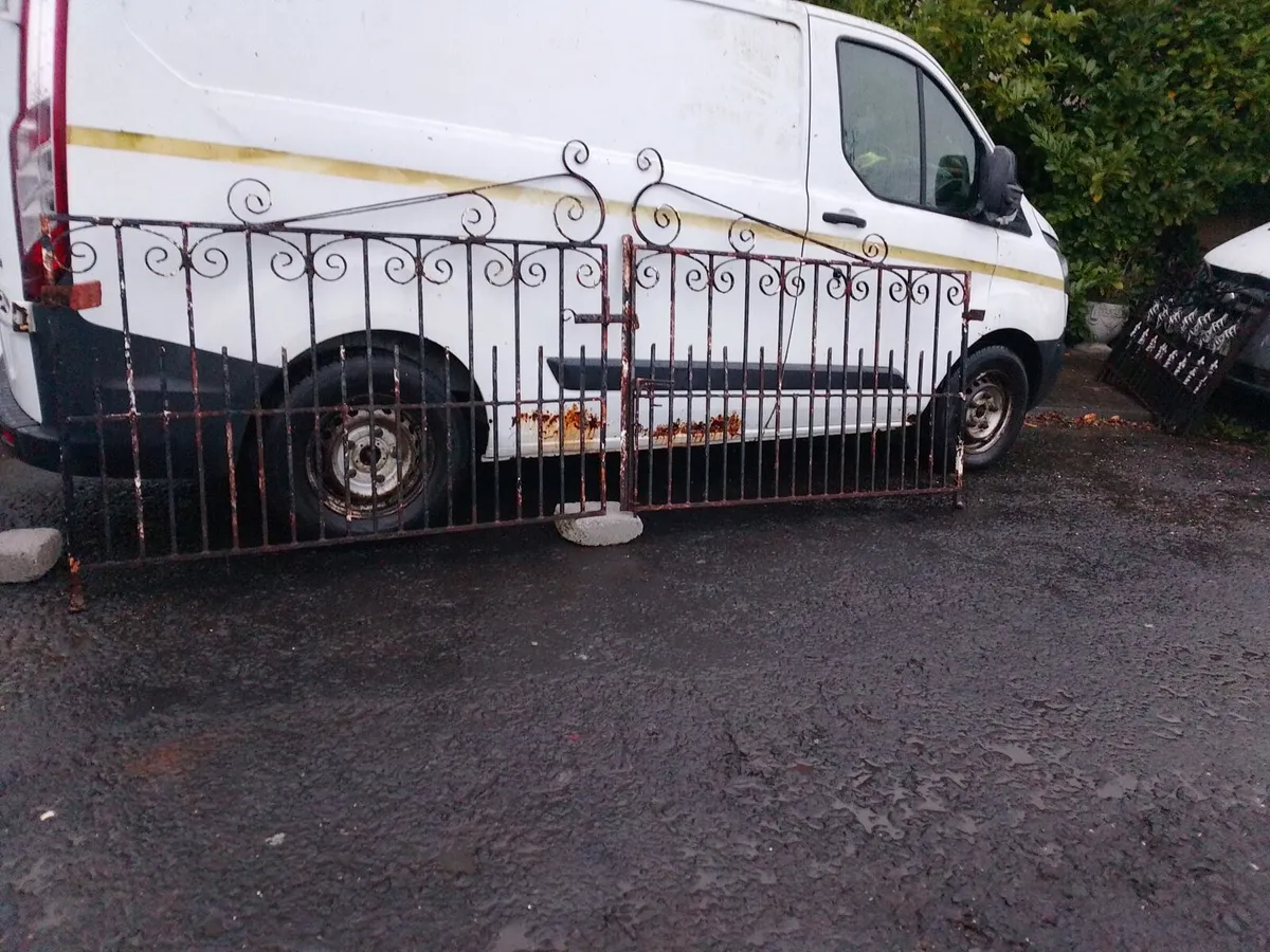 ✅ GOOD SOLID GATES FOR SALE ✅ - Image 4
