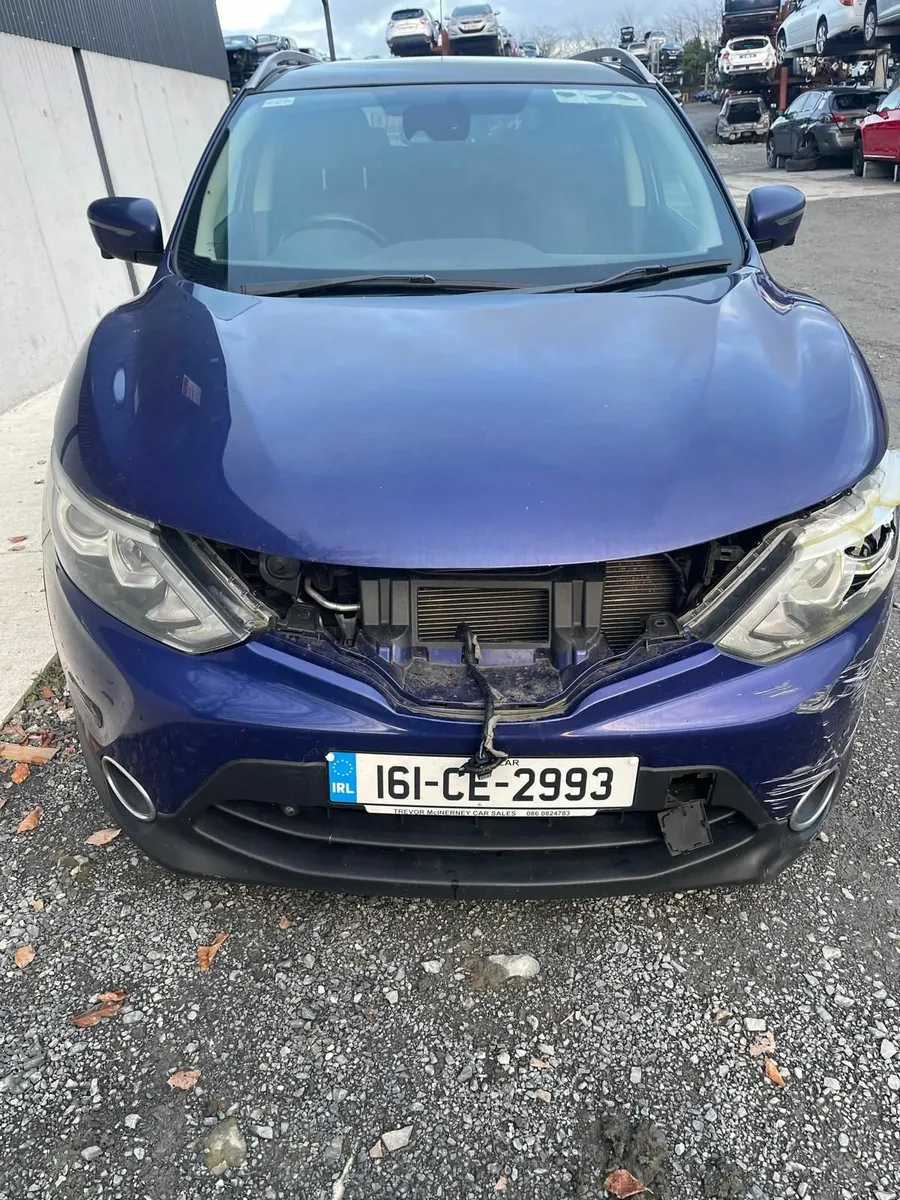 2016 Nissan Qashqai - Image 2