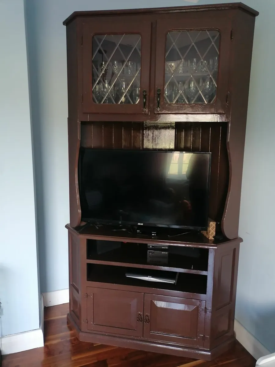 Corner TV Cabinet - Image 2