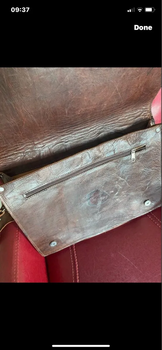 Quality Leather Satchel/ Laptop Bag - Image 2