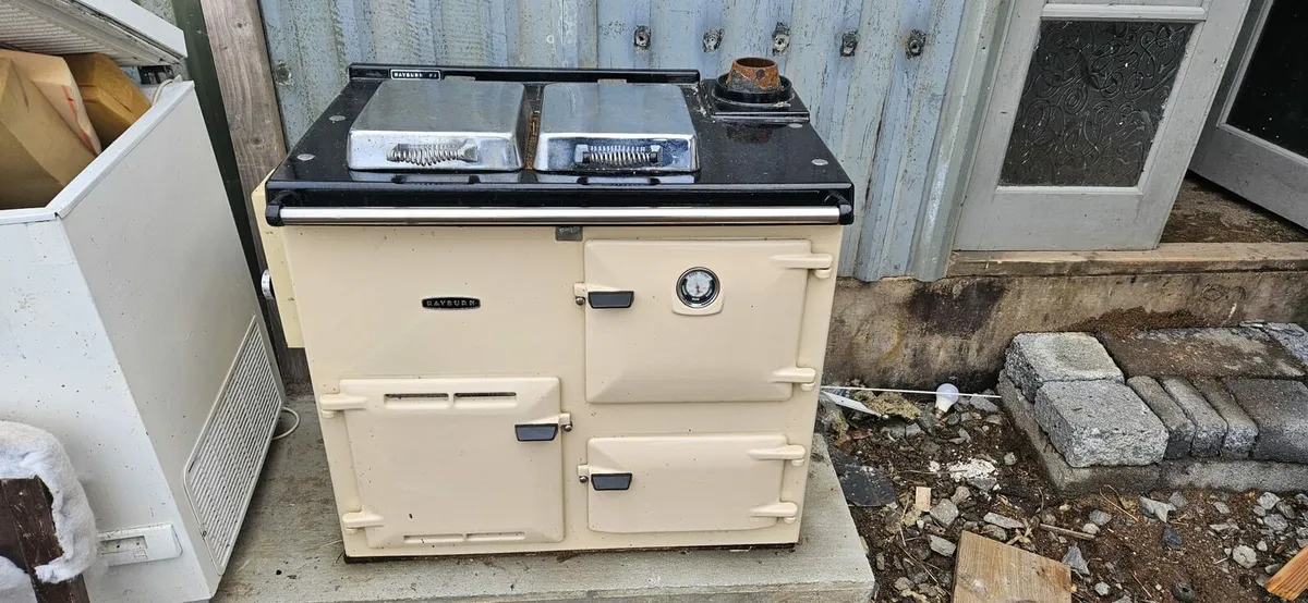 Rayburn single burner oil range - Image 3