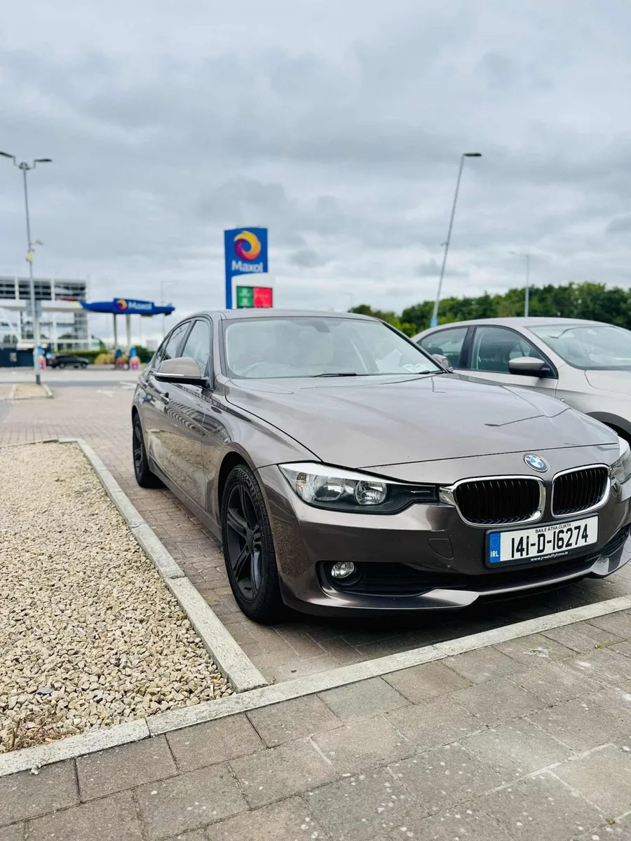 Bmw 3 series 2014 - Image 1