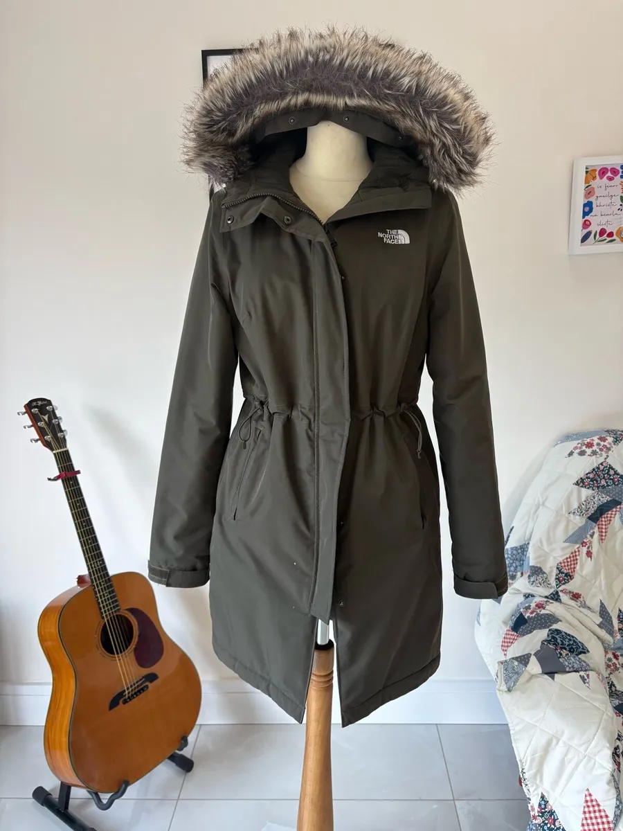 The north face arctic woman’s jacket - Image 1