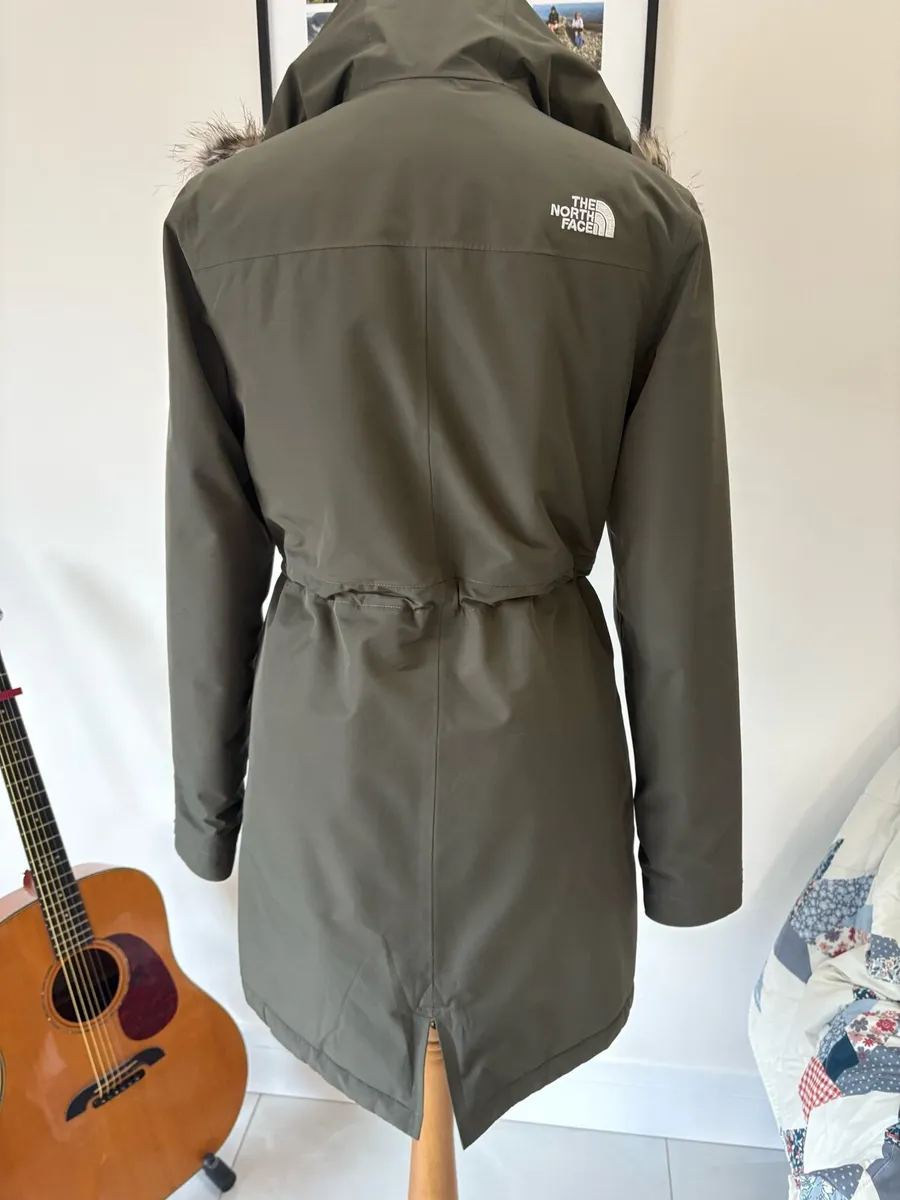 The north face arctic woman’s jacket - Image 2