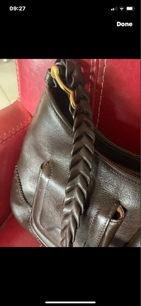 Vintage Chesneau Leather Shoulder Bag - Image 4