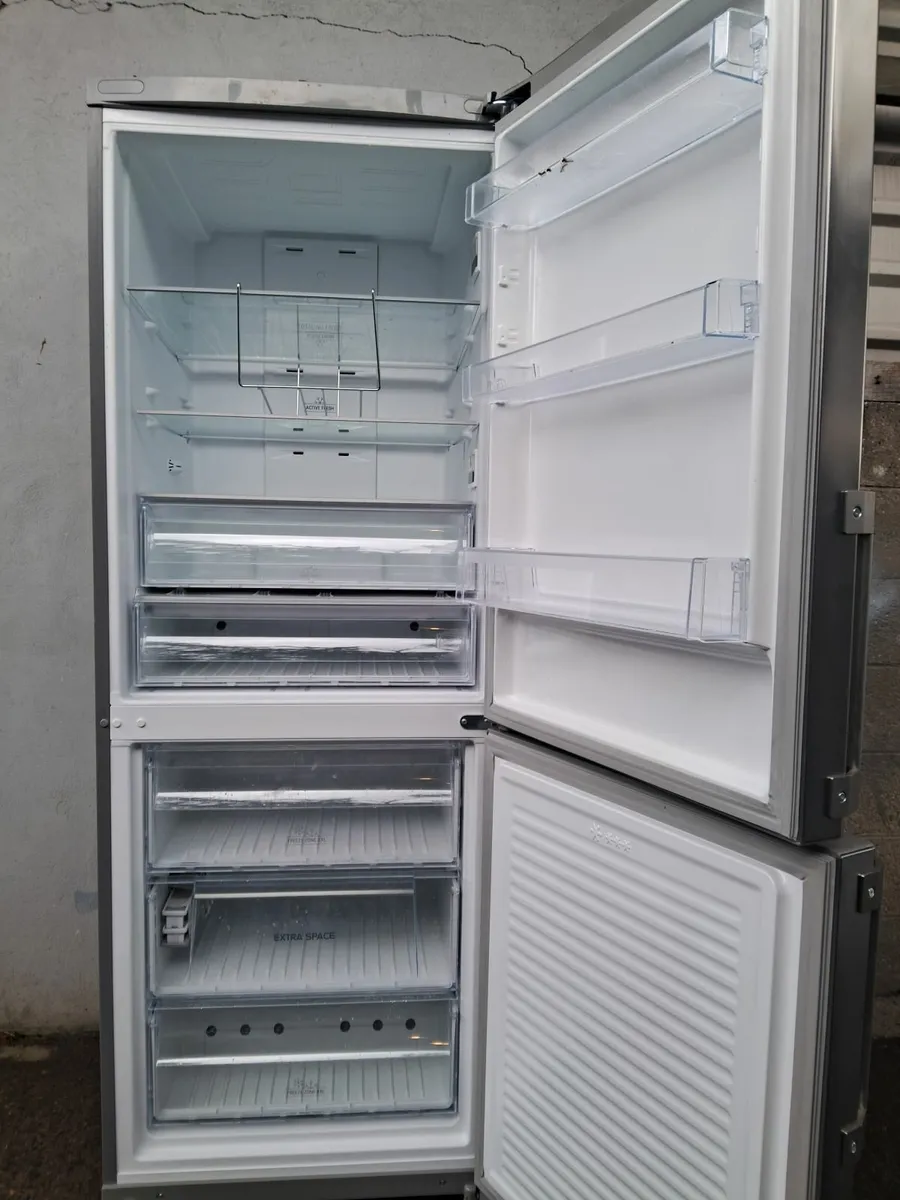 6 MOUNTH OLD FRIDGE AND FREEZER - Image 2