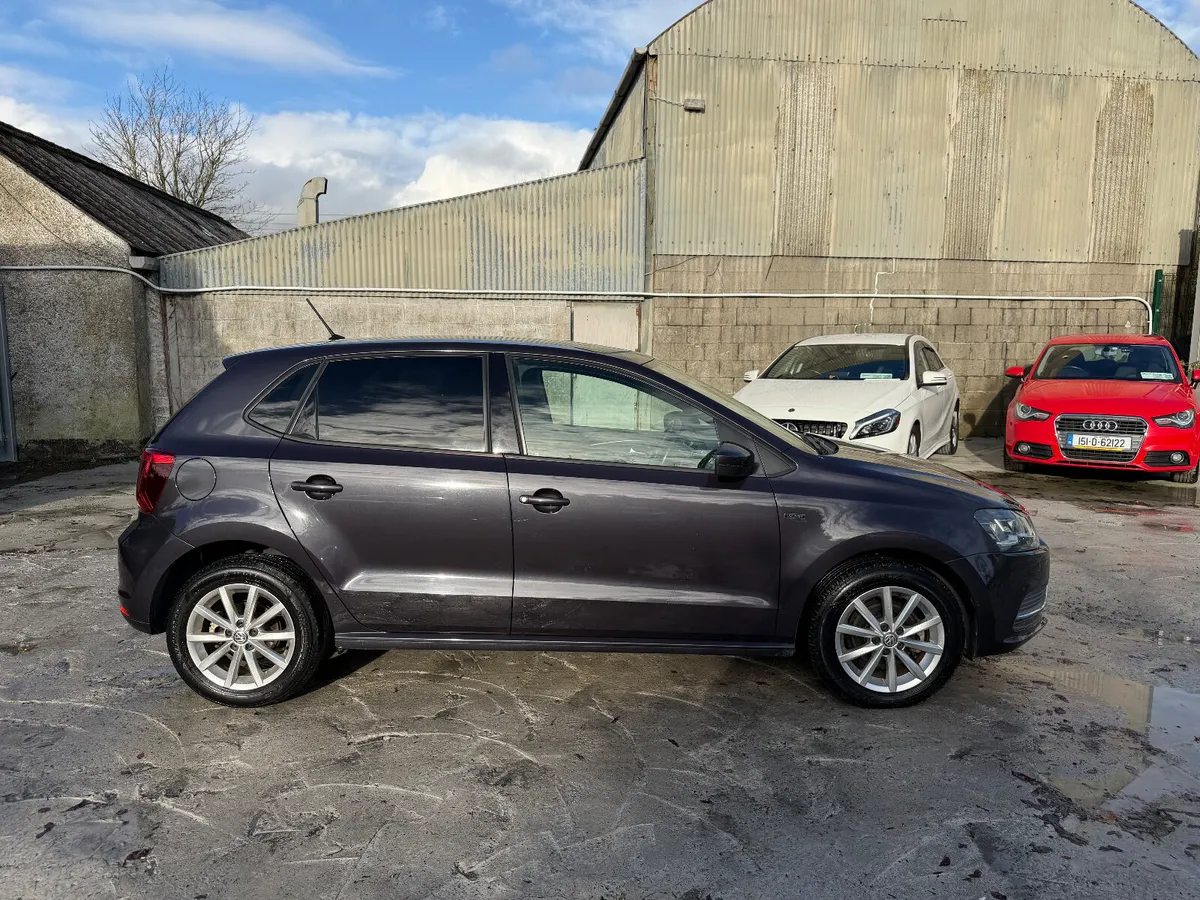 Volkswagen Polo 2015 - Image 3