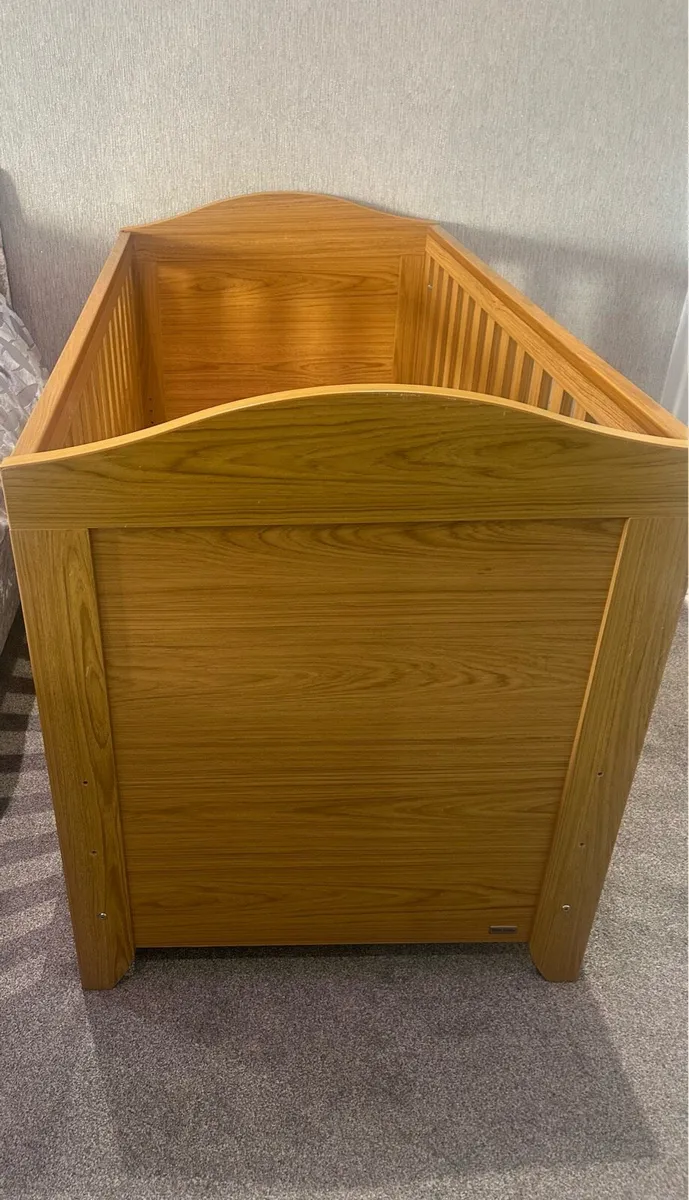 Tom Foley Cot - Image 1