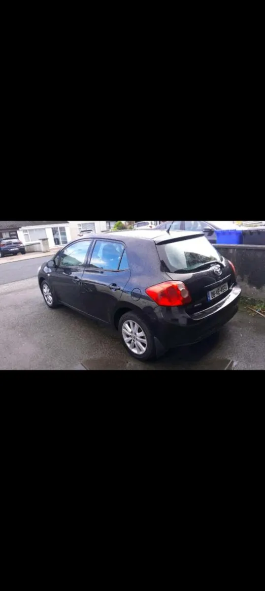 TOYOTA AURIS - Image 2