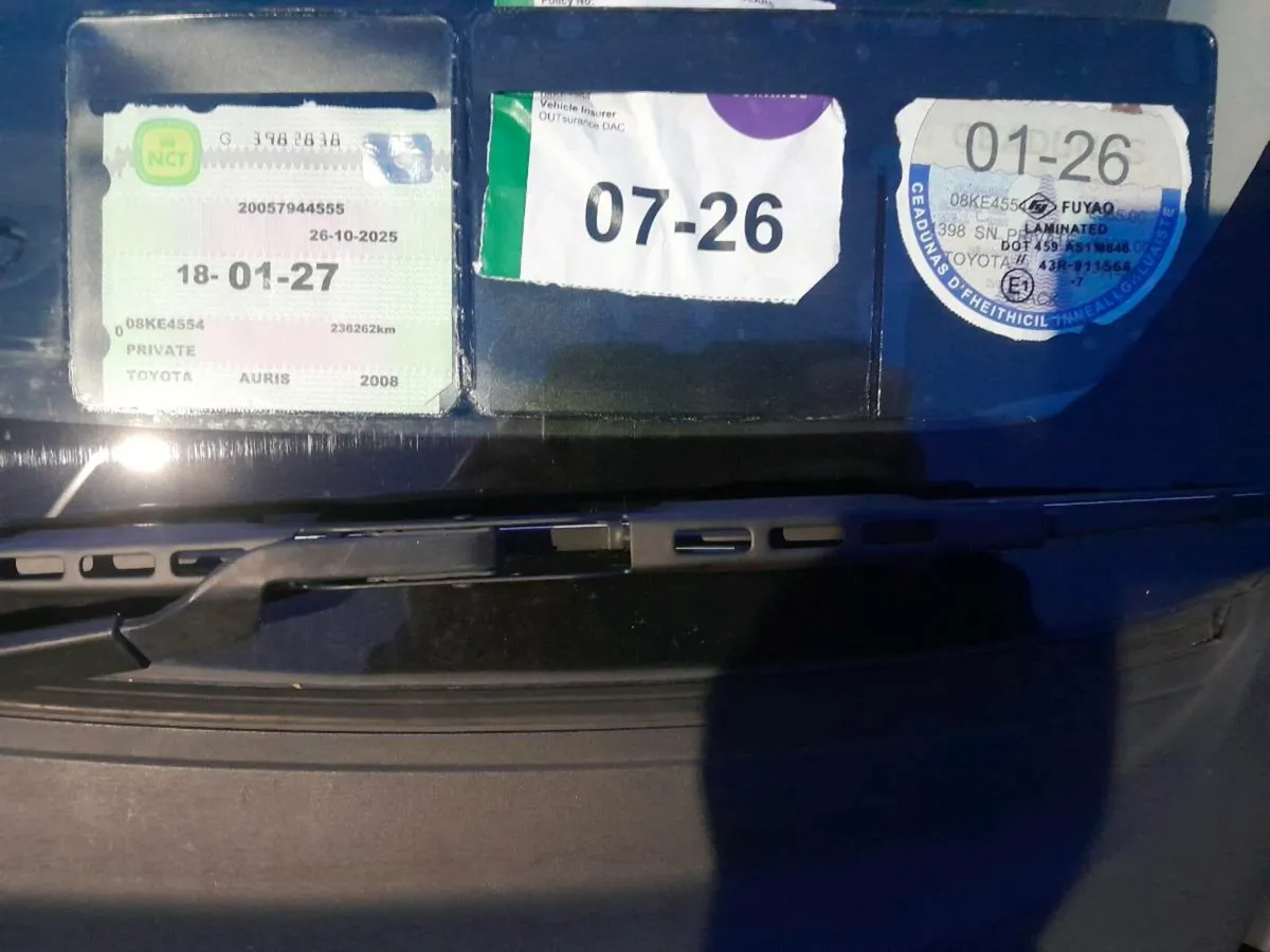 TOYOTA AURIS - Image 3