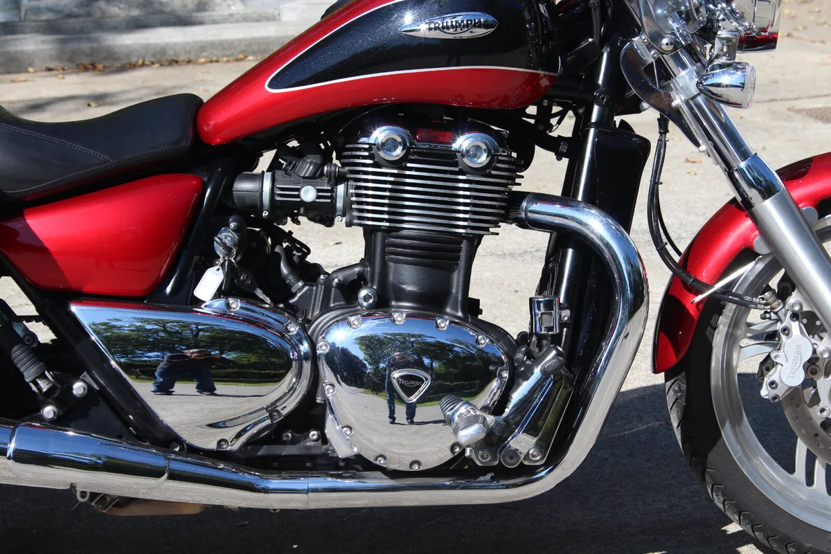 2011 Original Triumph Thunderbird 1600 - Image 3