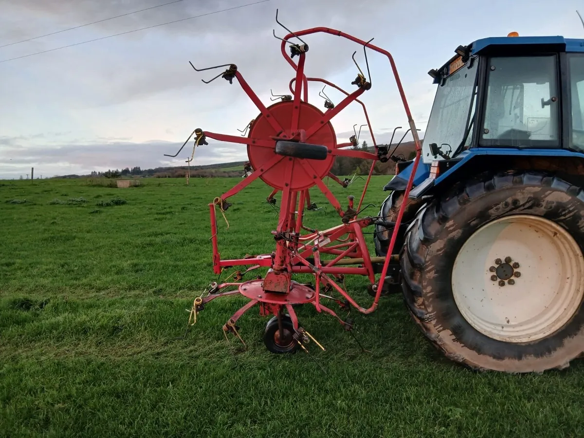 Lely Lotus 600 Tedder - Image 1