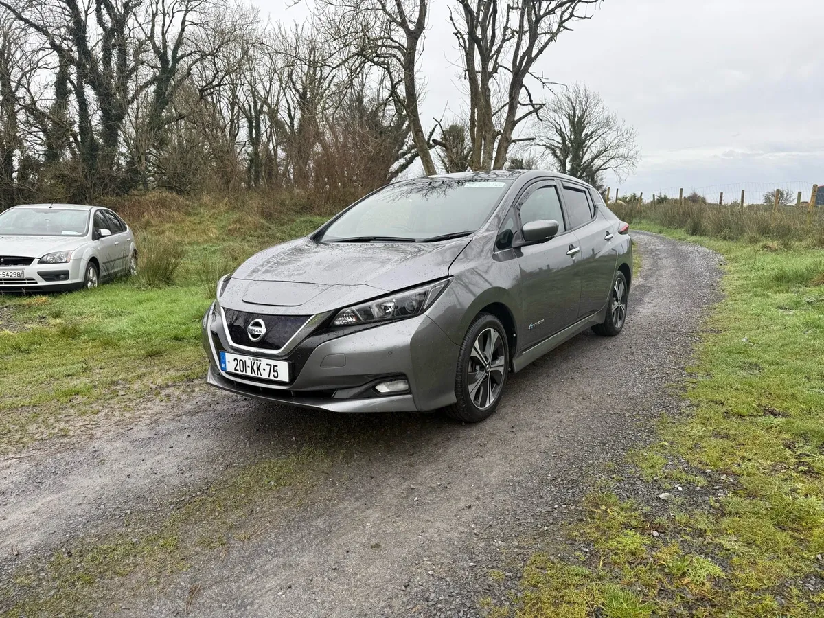Nissan Leaf SV Premium 40 kWh - Image 3