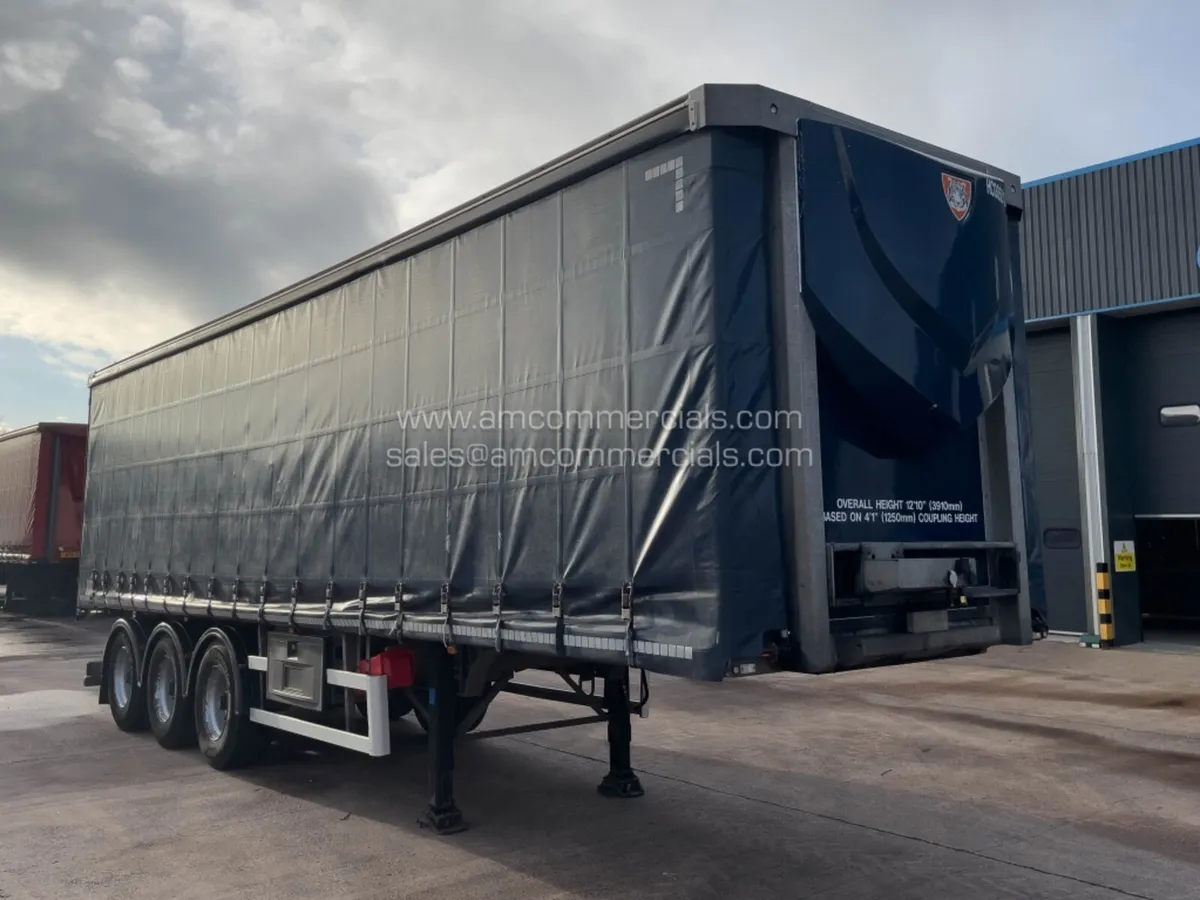 2019 TIGER CURTAINSIDE TRAILER - Image 1