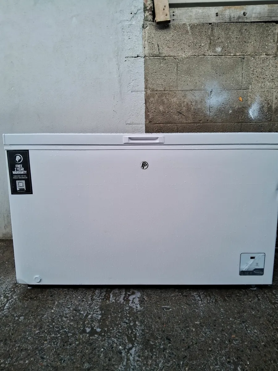 BRAND NEW CHEST FREEZER FOR SALE - Image 1