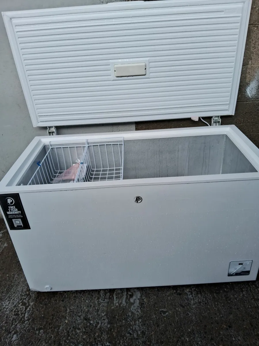 BRAND NEW CHEST FREEZER FOR SALE - Image 2