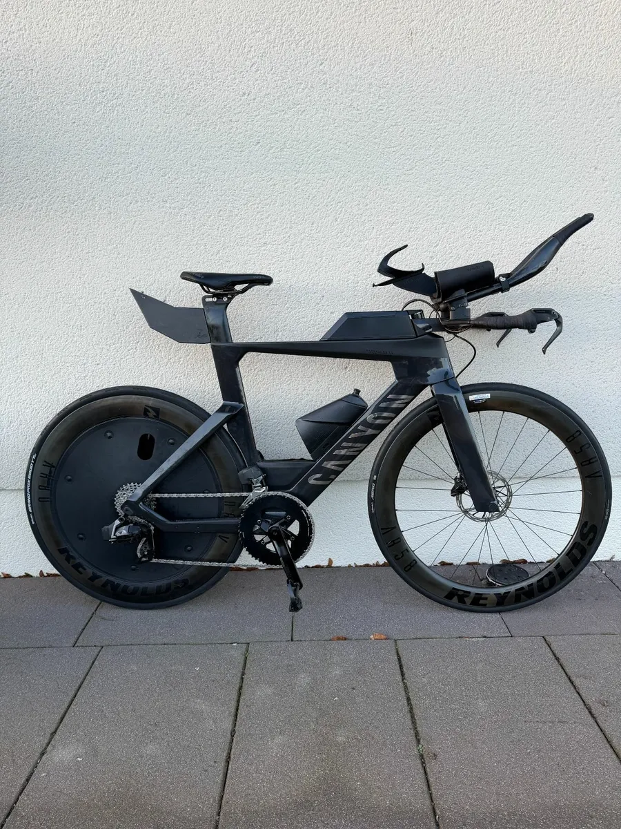 Canyon Speedmax CF 7 Disc eTap - Image 1