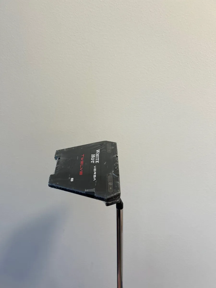 Odyssey White Hot Versa 12 - Image 1