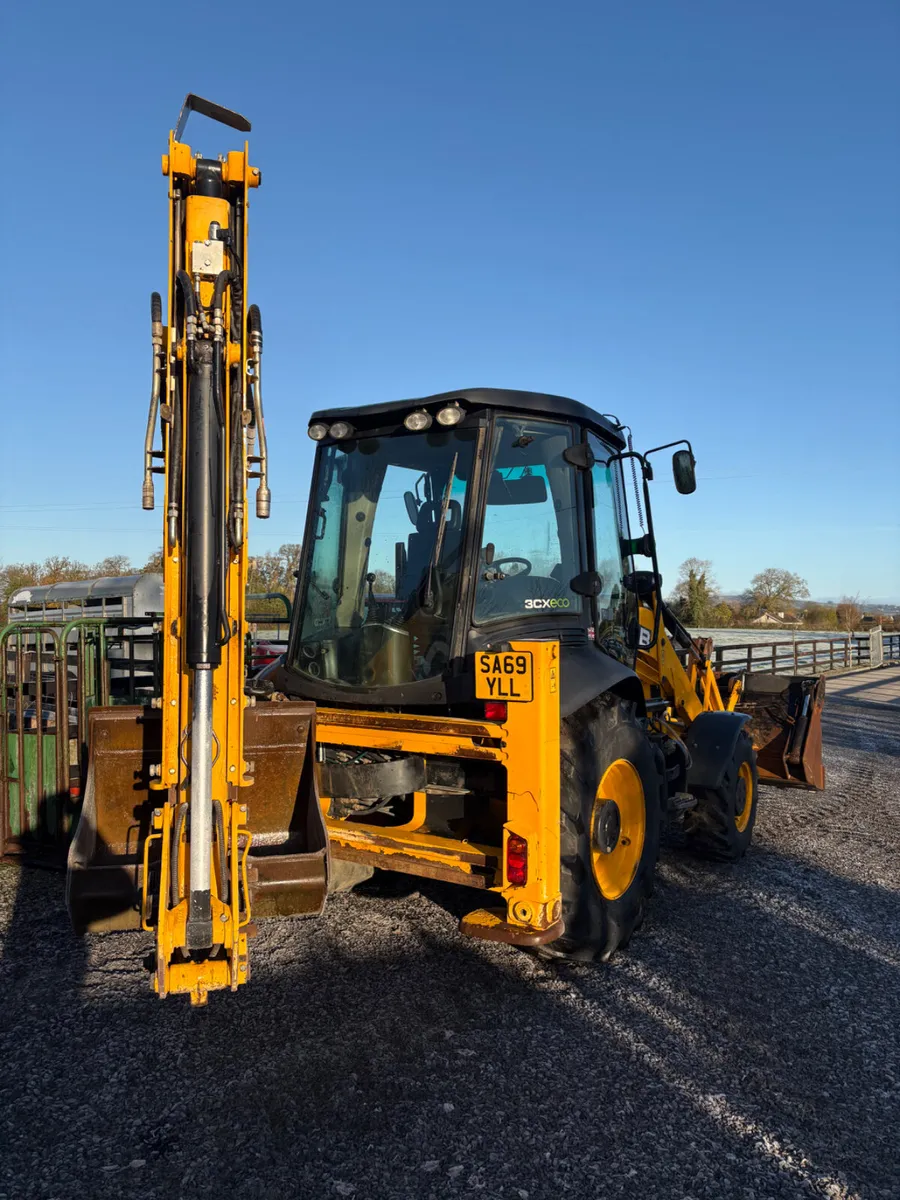 JCB  3X Eco Digger - Image 3