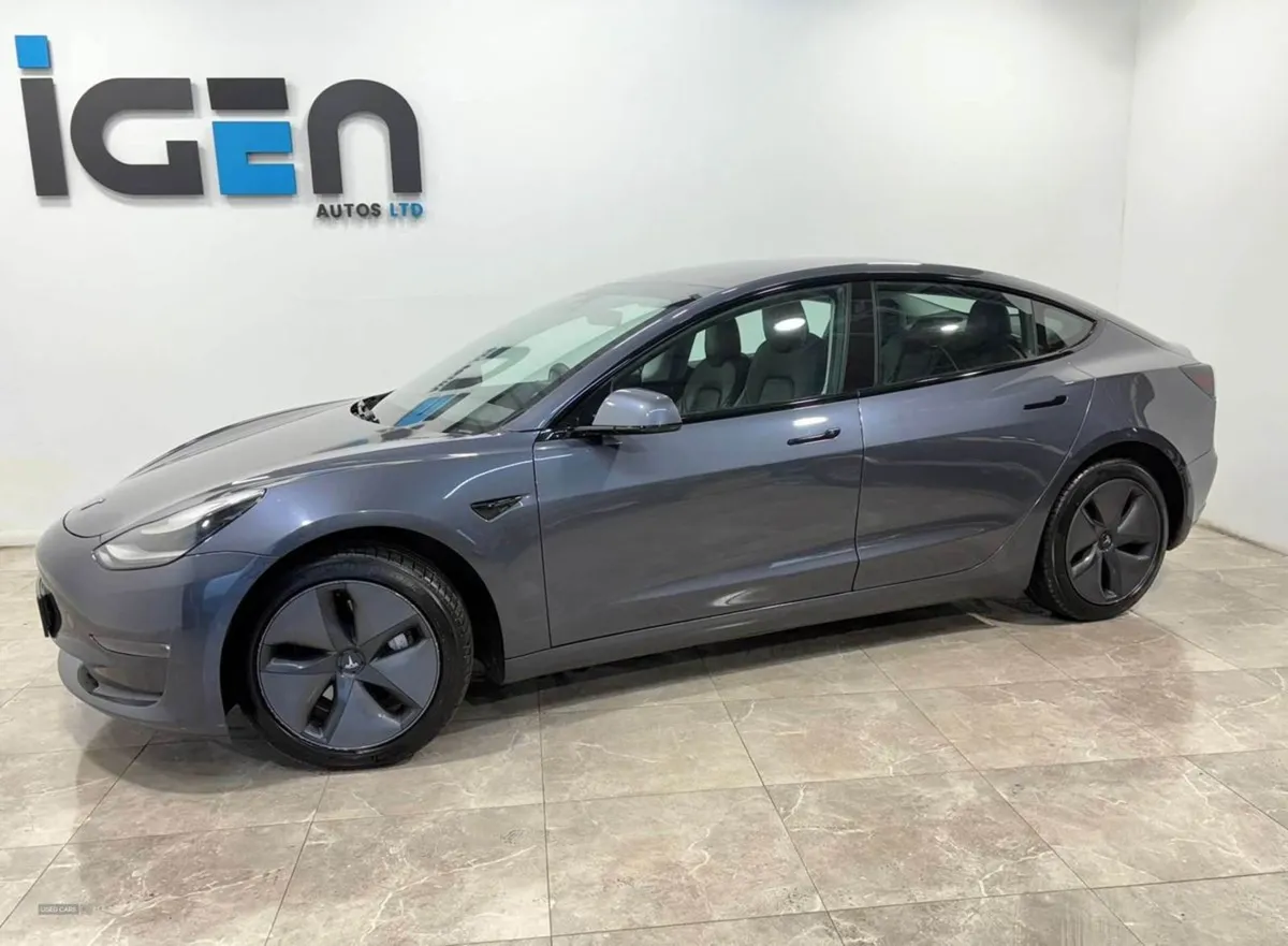Tesla Model 3 Long Range AWD 4WD 4dr - Image 4