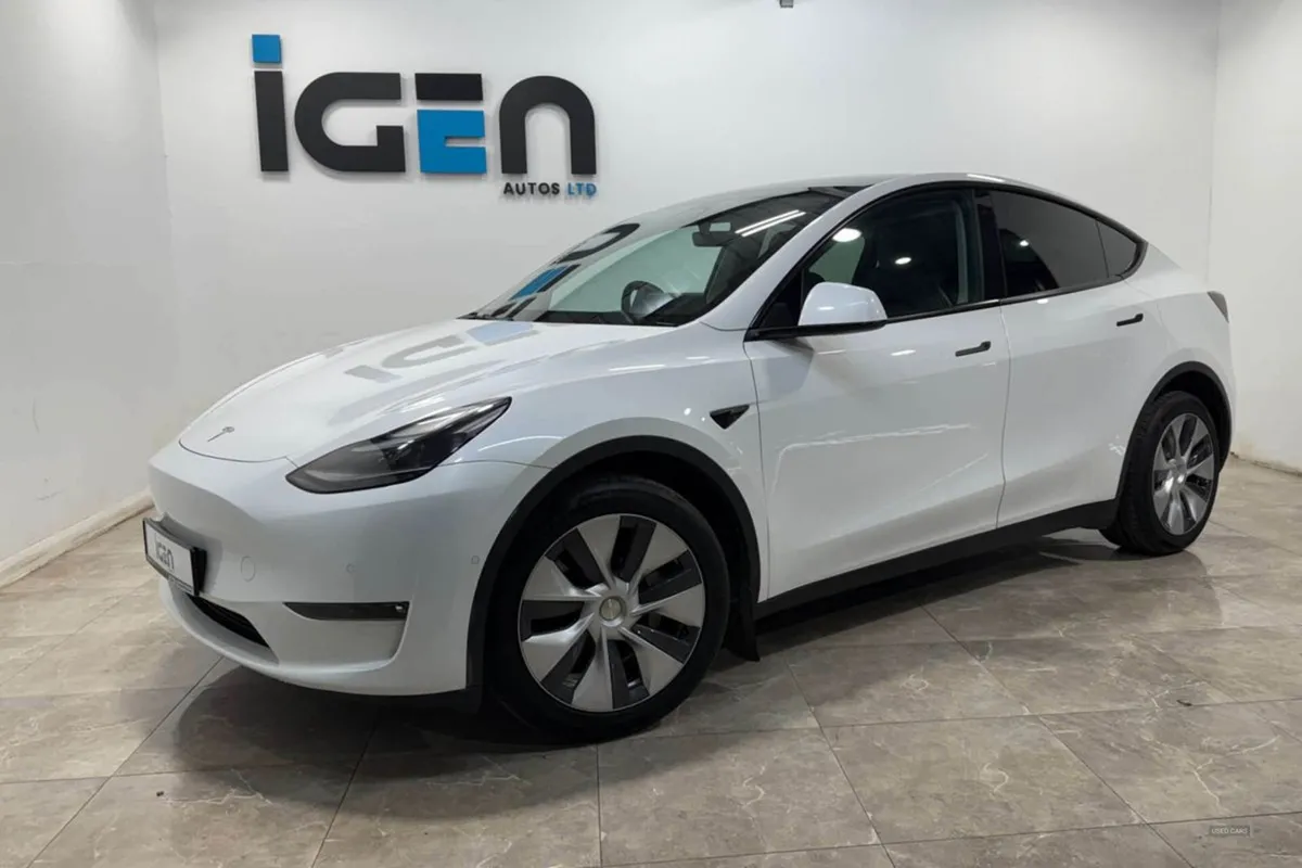 Tesla Model Y Long Range AWD 4WD 5dr - Image 1