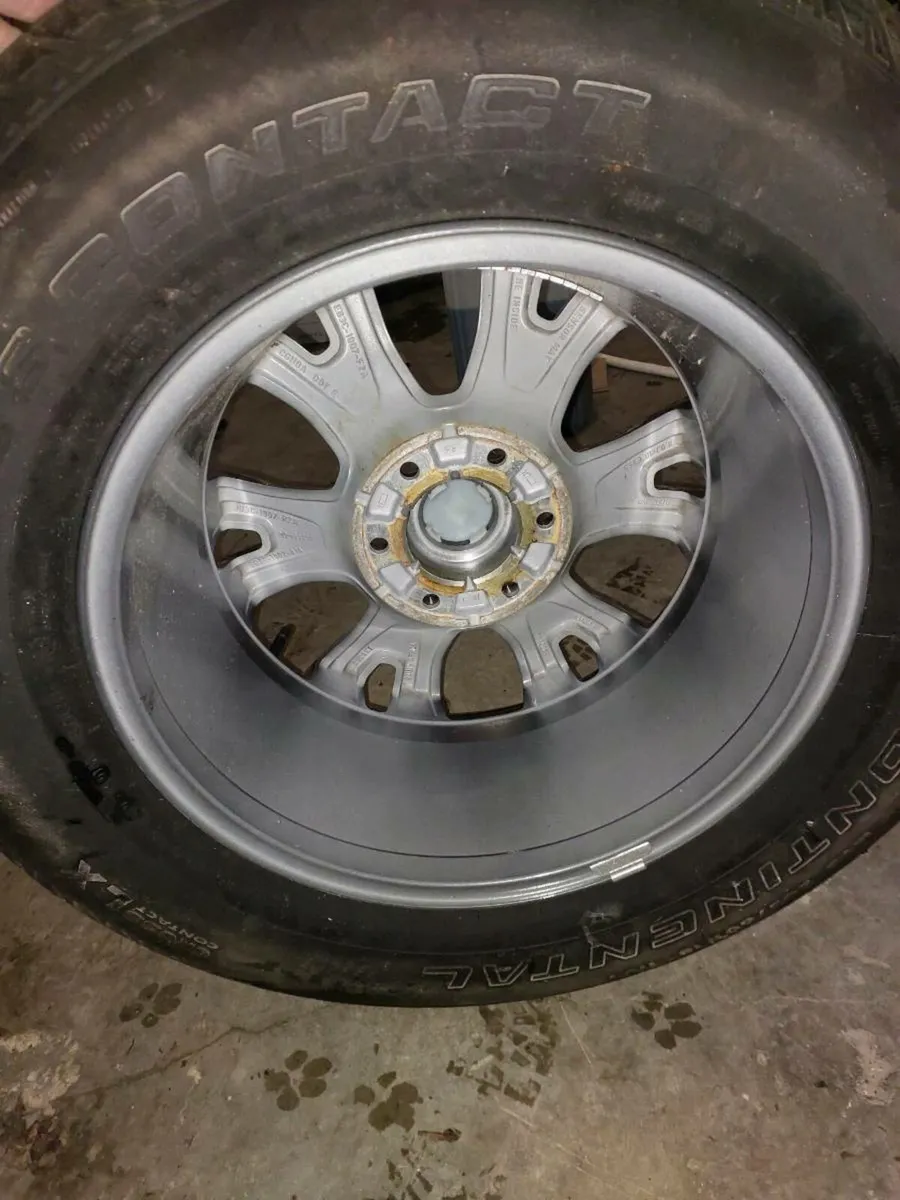 Ford ranger alloys and tyres - Image 4