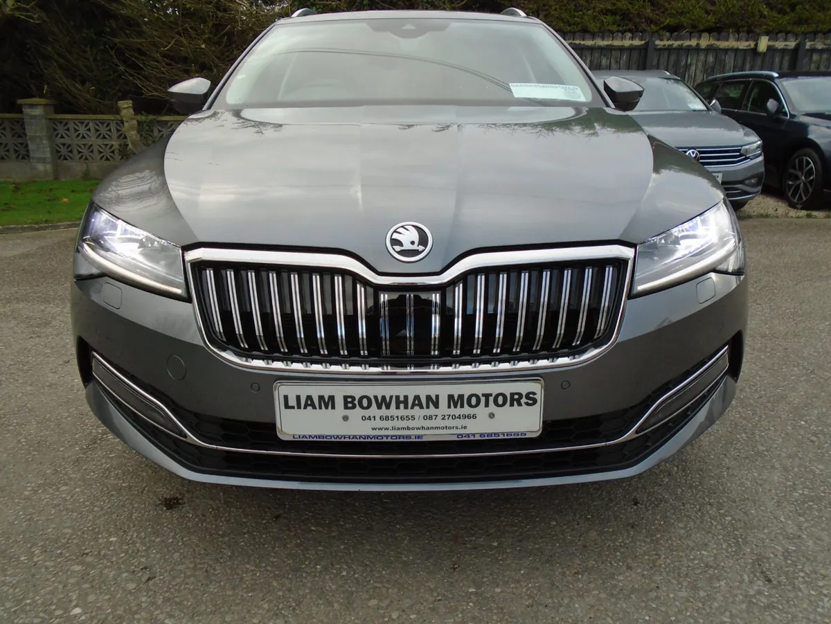 Skoda Superb 2023,Dsg,Leather,Camera,2lt 150-bhp - Image 4