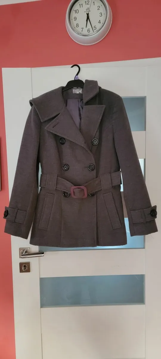 Hooded Coats - Image 1