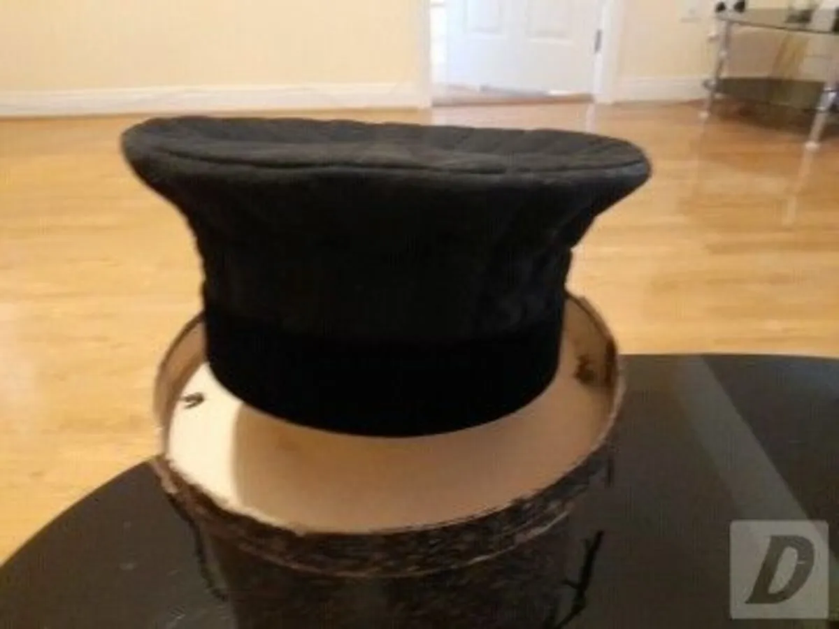 Vintage Antique French EU Judge Robe Hat Law Gown - Image 4