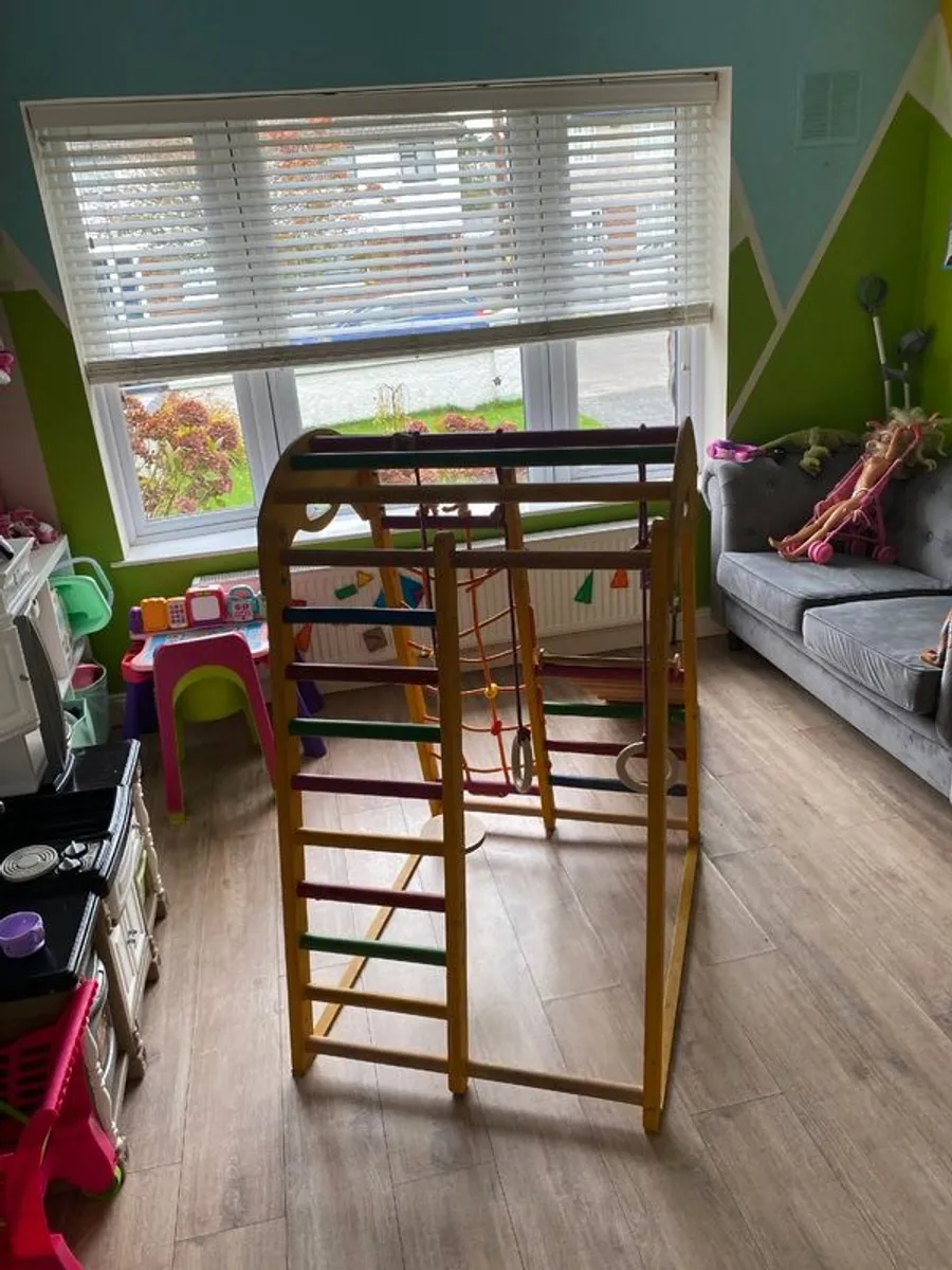 Childrens gym - Image 3