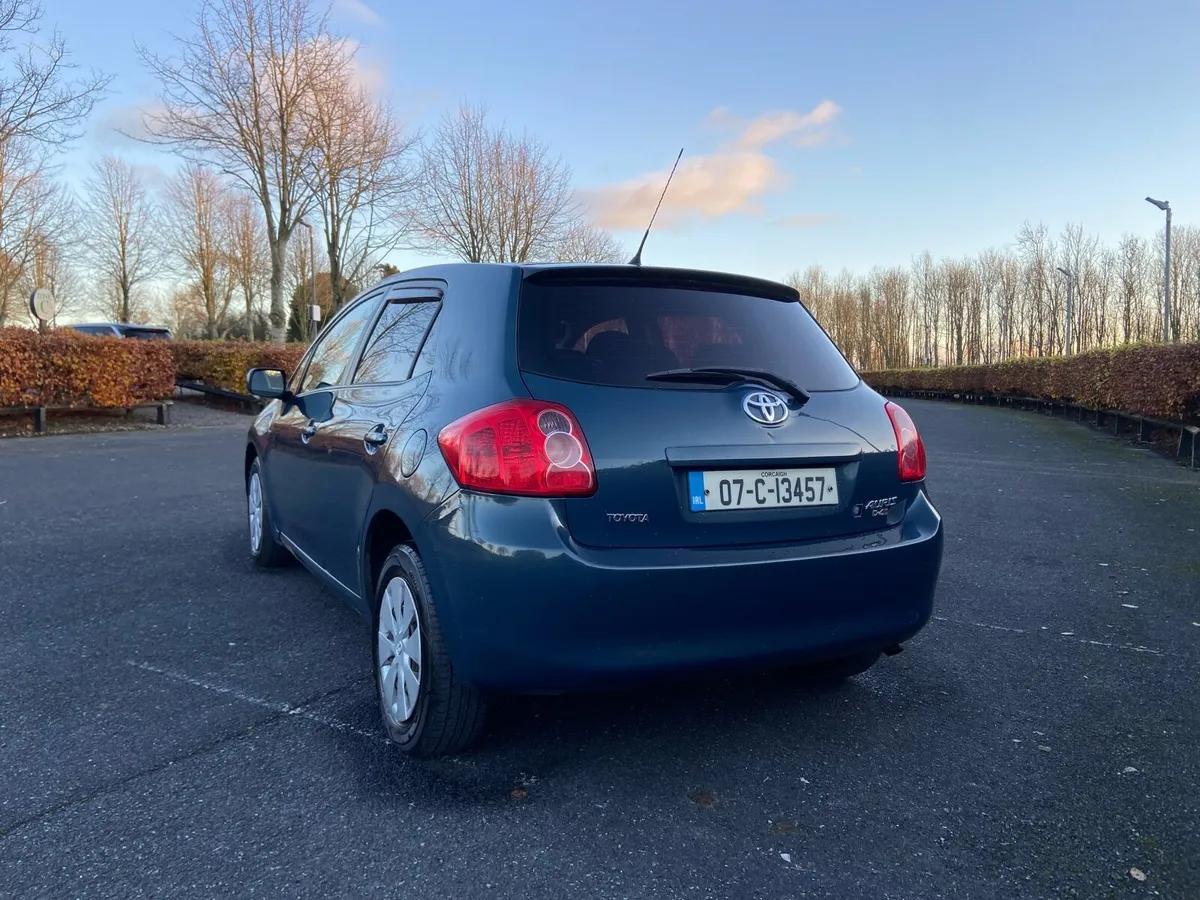 2007 Toyota Auris 1.4 D-4D - Image 2