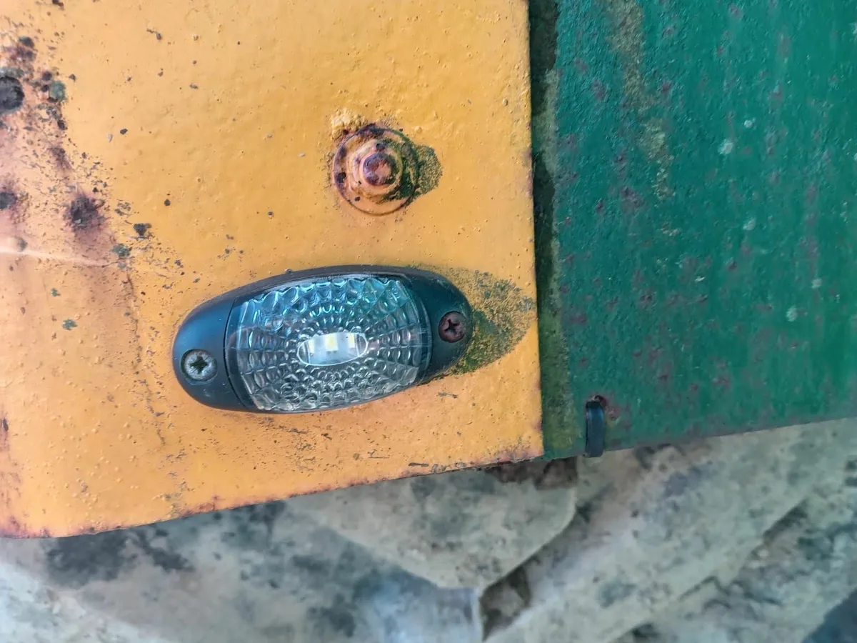 Major 2050 gallon slurry tank - Image 2