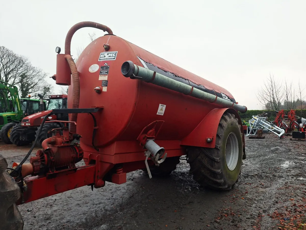 2010 HiSpec 2500 Gal Tanker - Image 1