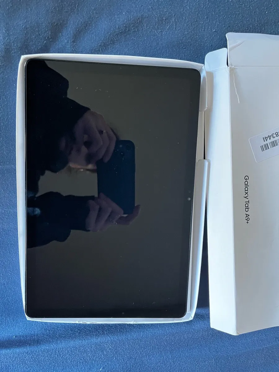 Samsung tab A9 + - Image 1