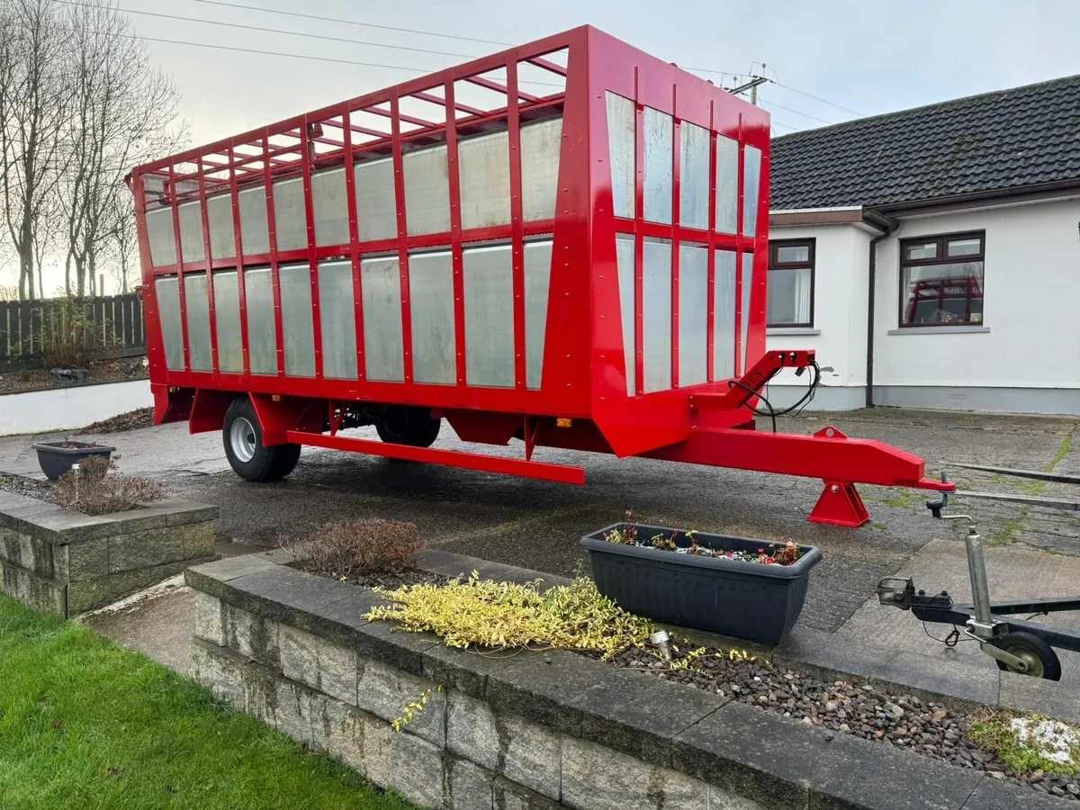 Cattle Trailer For Sale - Image 2