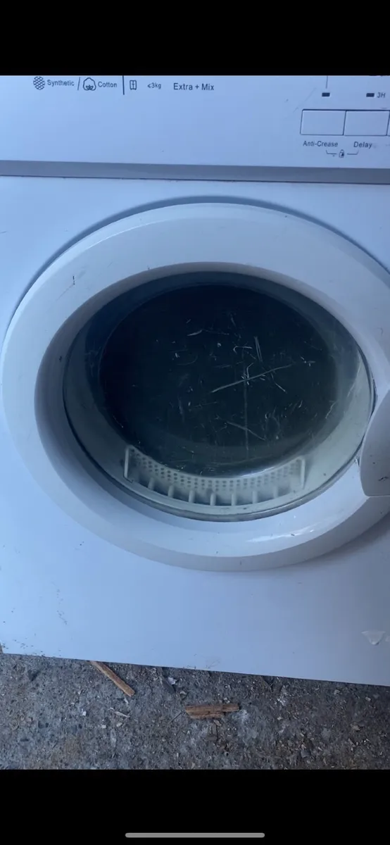 Vented dryer - Image 1