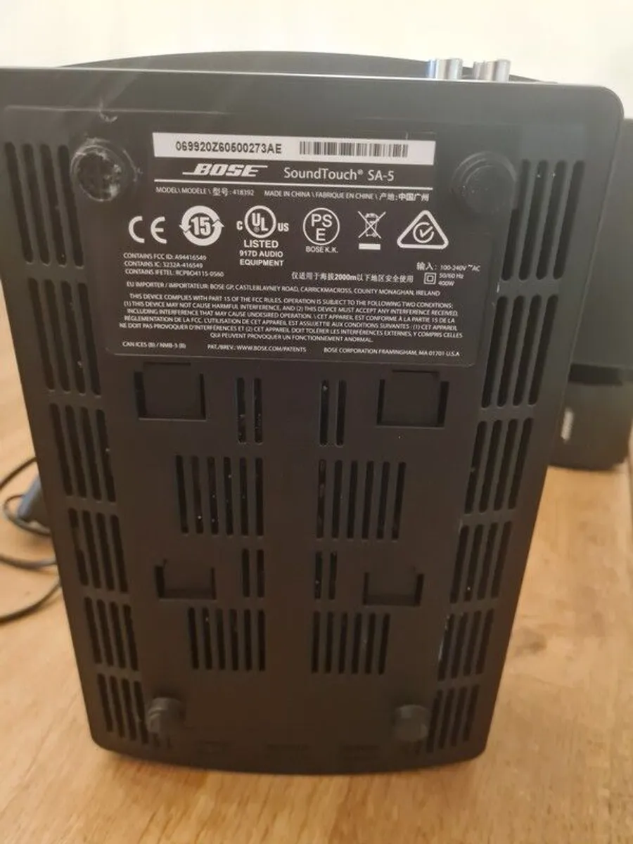 Bose Sound System 4 Speakers and Bose SA-5 Amplifi - Image 4