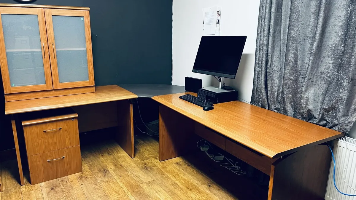 Corner office desk
