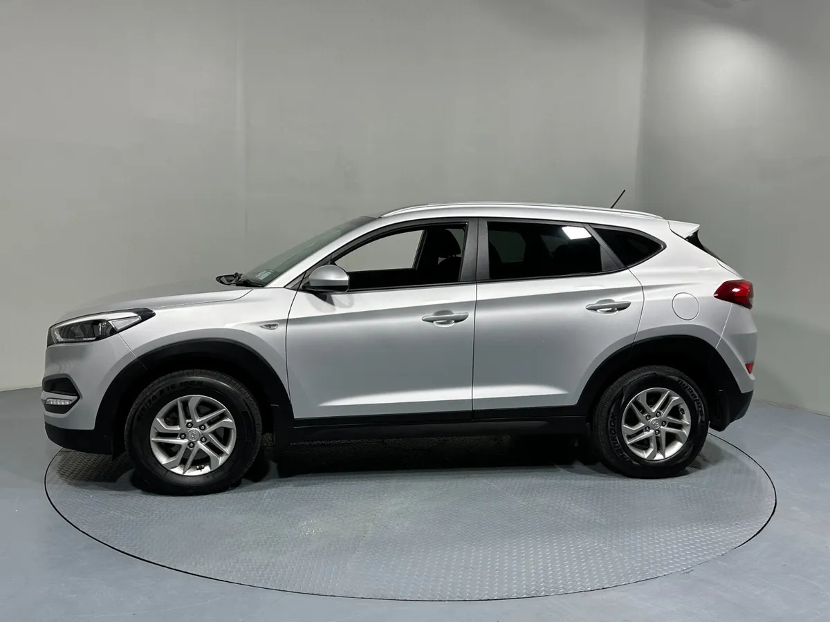 Hyundai Tucson Comfort 1.7 Crdi 172 - Image 4