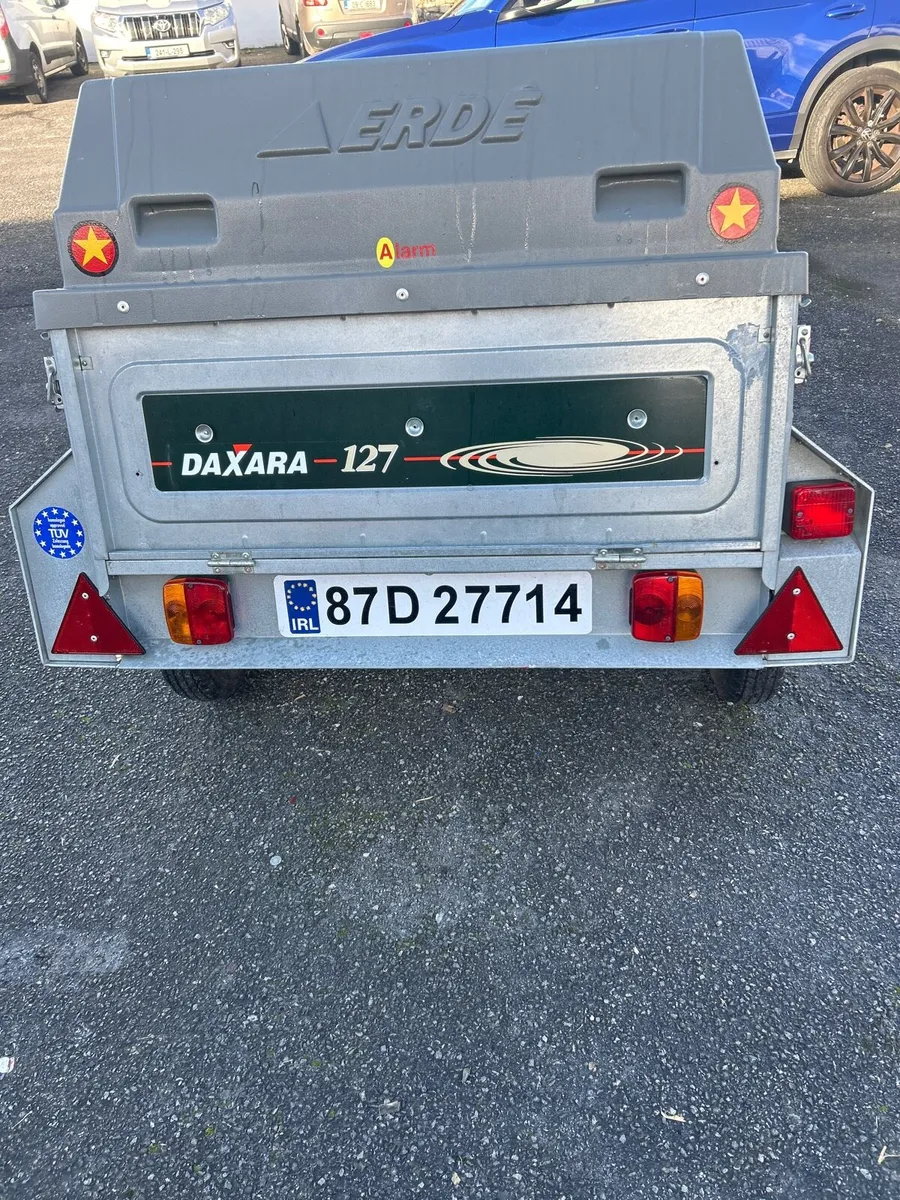 Daxara 127 hardtop covered car trailer - Image 4