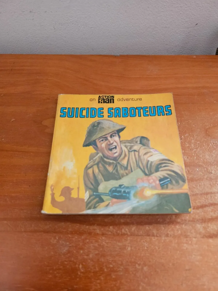 Vintage Action Man Book - Image 1