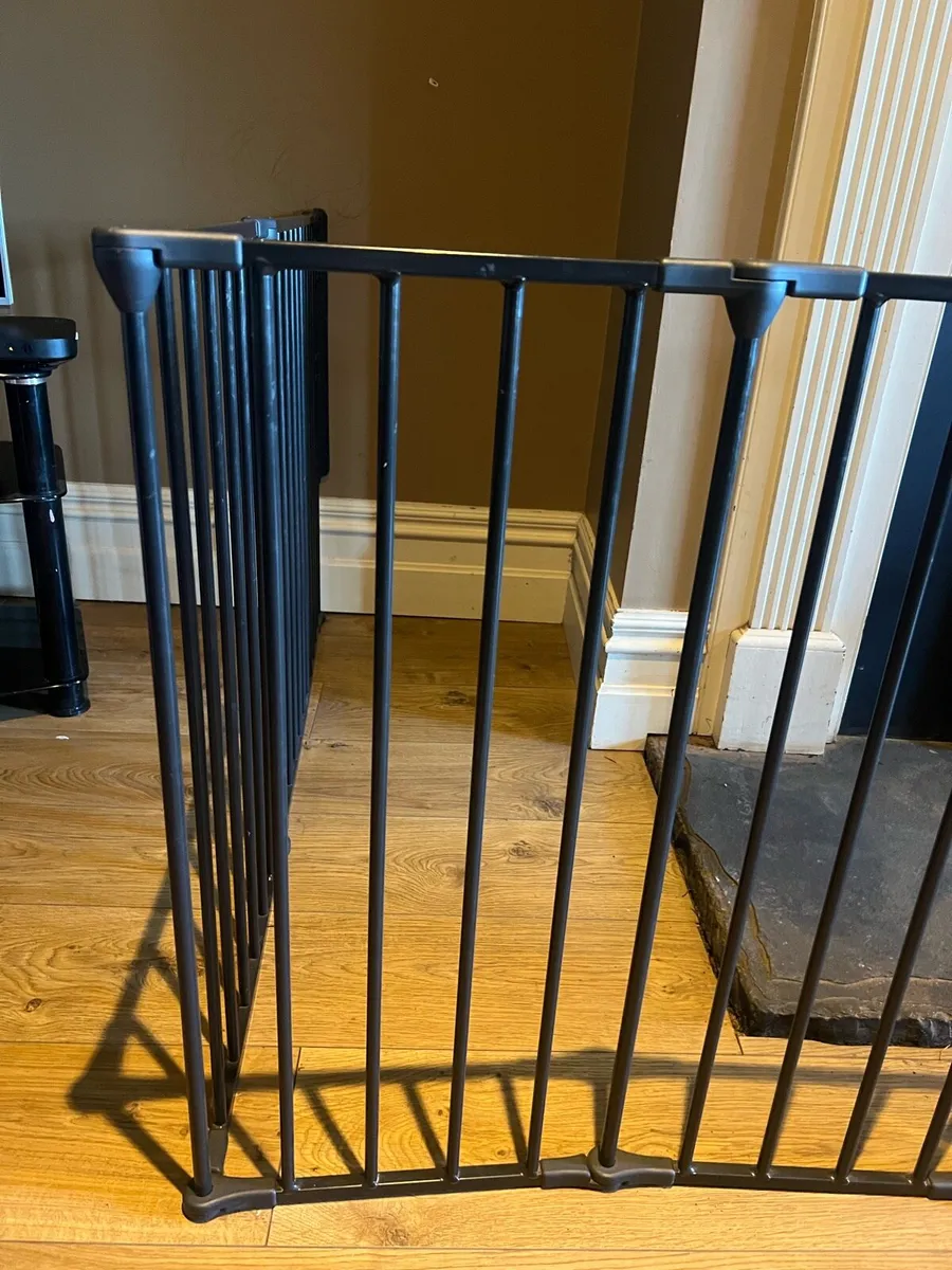 BabyDan fire guard - Image 2