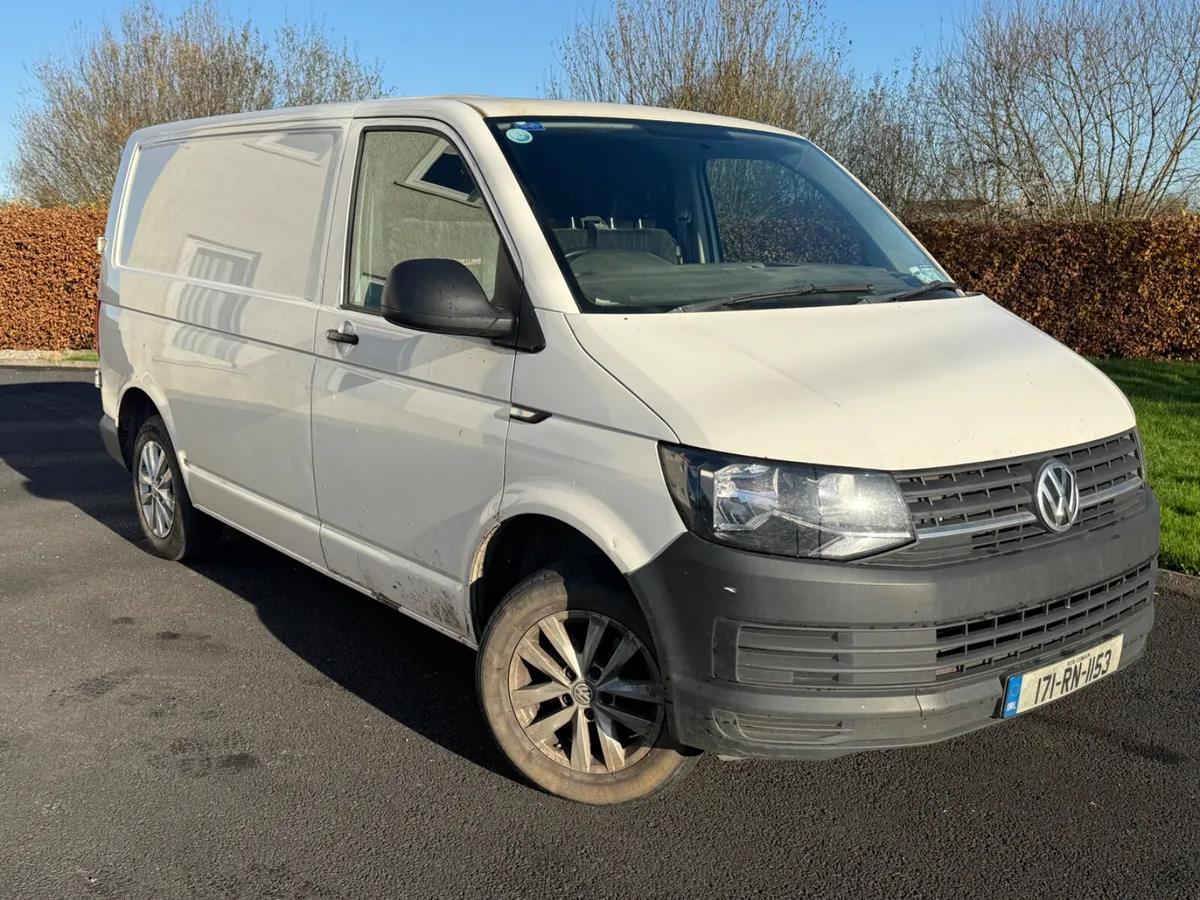 2017 Volkswagen Transporter DOE 05/26 - Image 1