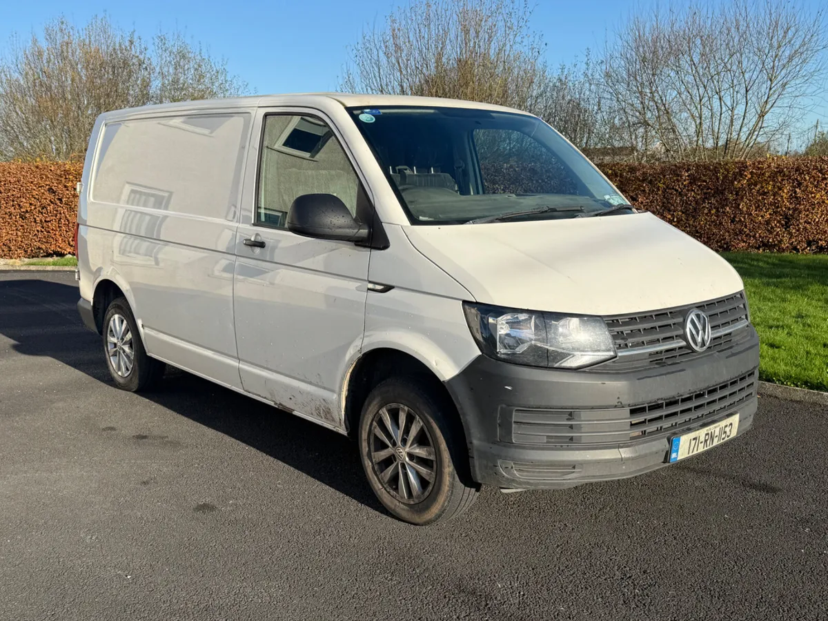 2017 Volkswagen Transporter DOE 05/26 - Image 2