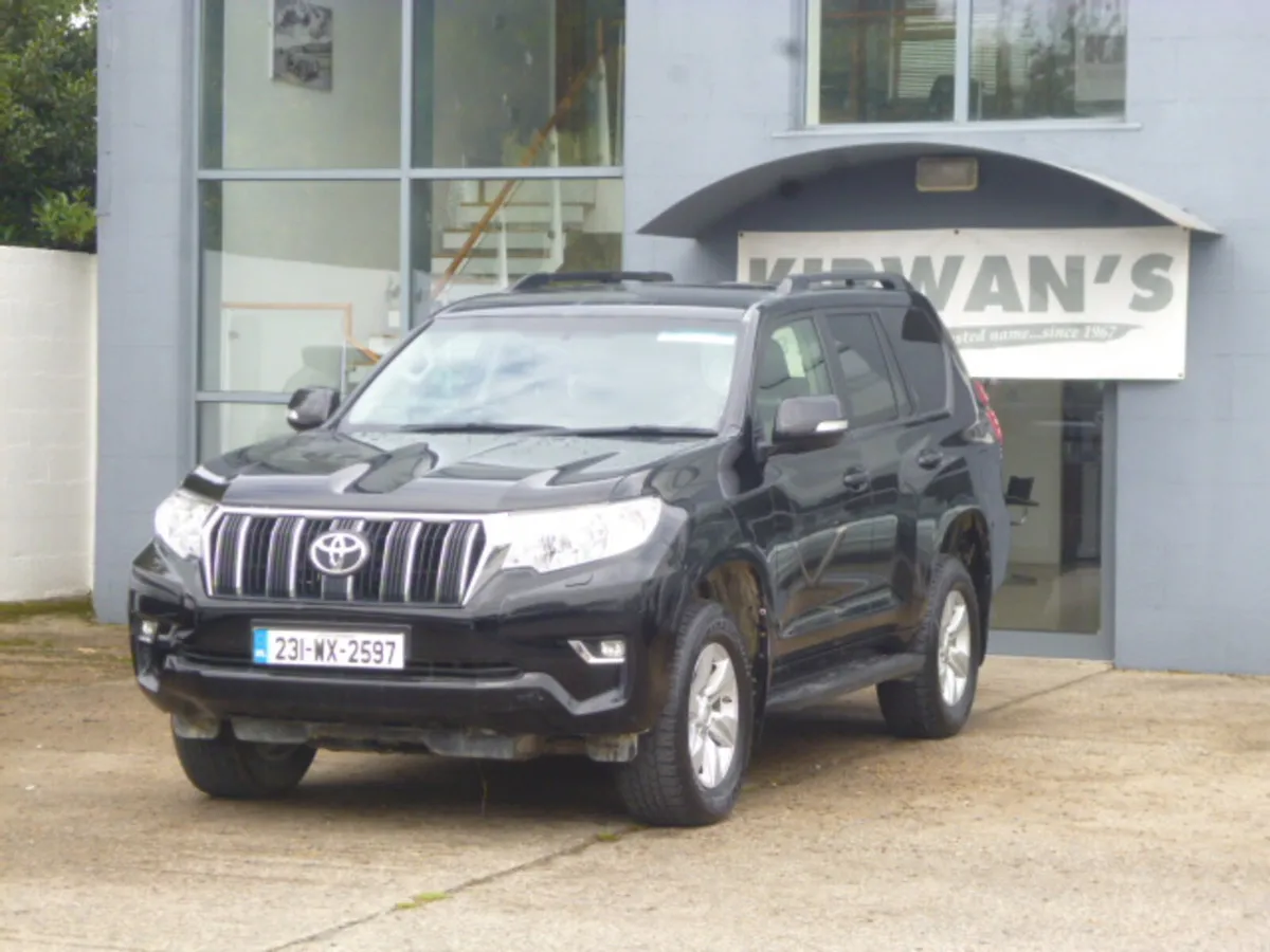 Toyota Land Cruiser 2.8L Diesel Auto  2023 - Image 2