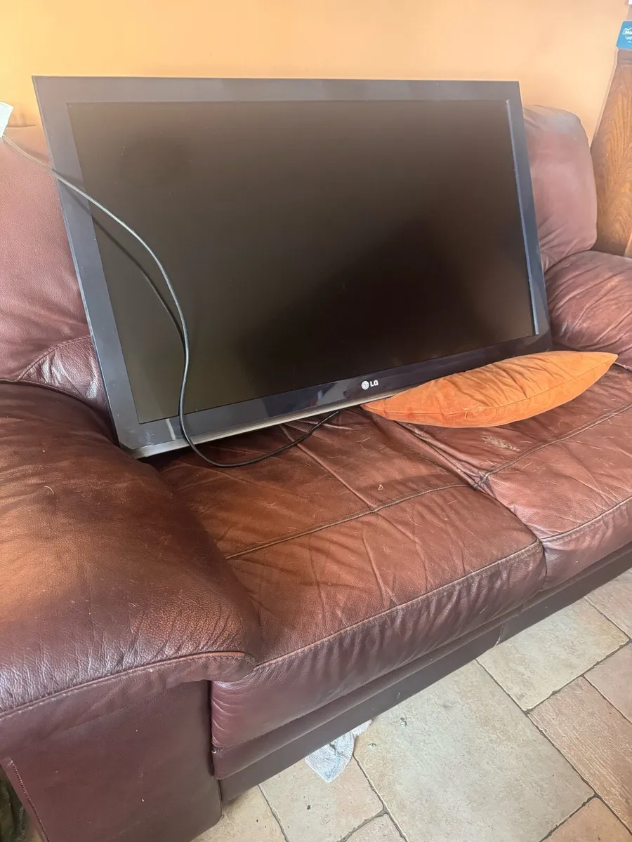 LG Television - Image 1